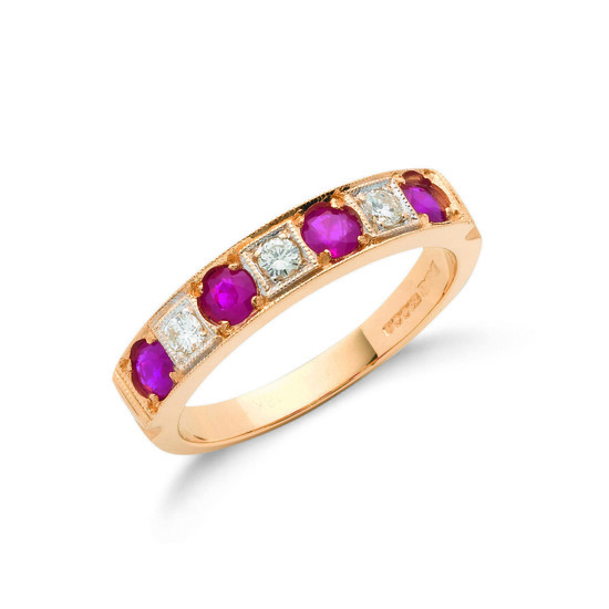 18ct Gold Ring with 0.15ct TW Diamonds and 0.80ct TW Rubies