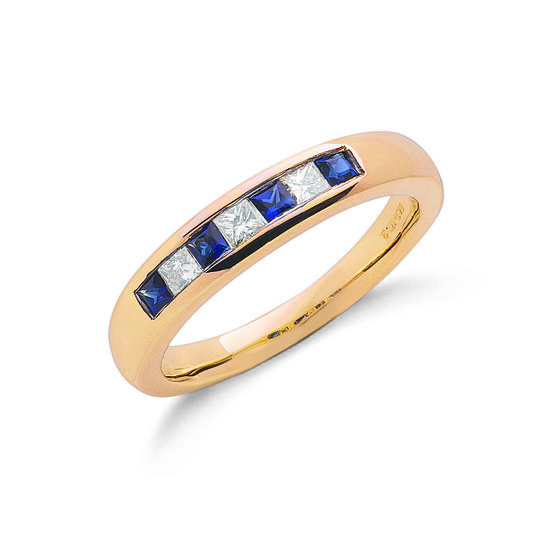 9ct Gold Ring with recessed mounted 0.20ct TW Diamonds and four Sapphires 0.35ct TW, Princess Cut, Size L